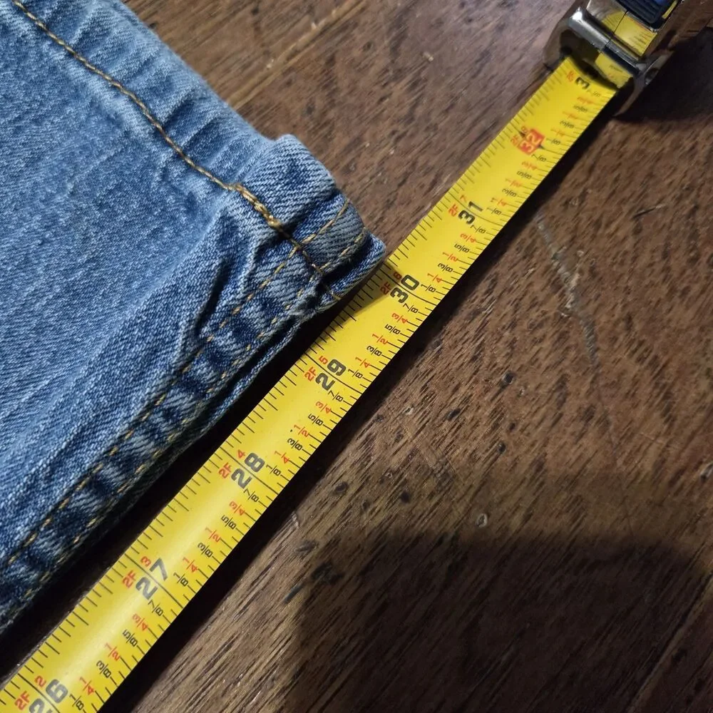 Levis levi 527